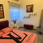 Villa Elie